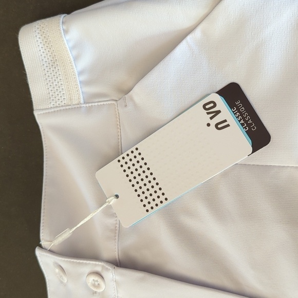 NWT Nivo white pleated short - Picture 3 of 5